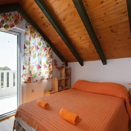 Villa Girasole - Two Bedroom Villa With Pool فيلة بوتشيتشا