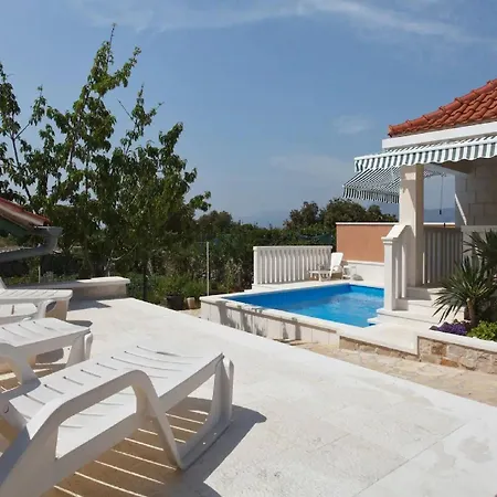 Villa Girasole - Two Bedroom Villa With Pool بوتشيتشا