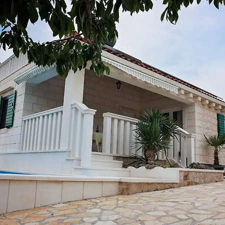 Villa Girasole - Two Bedroom Villa With Pool * بوتشيتشا
